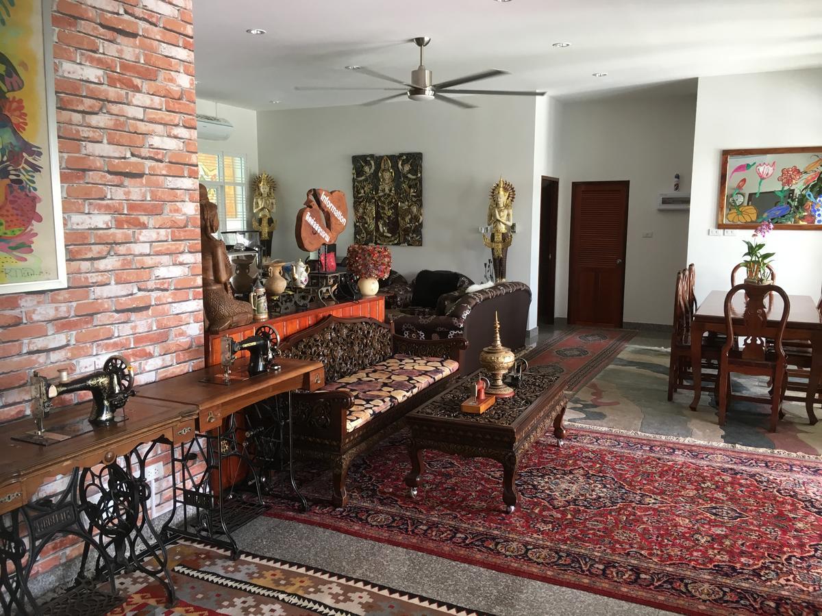 Homestay568 Roi Et Exteriör bild