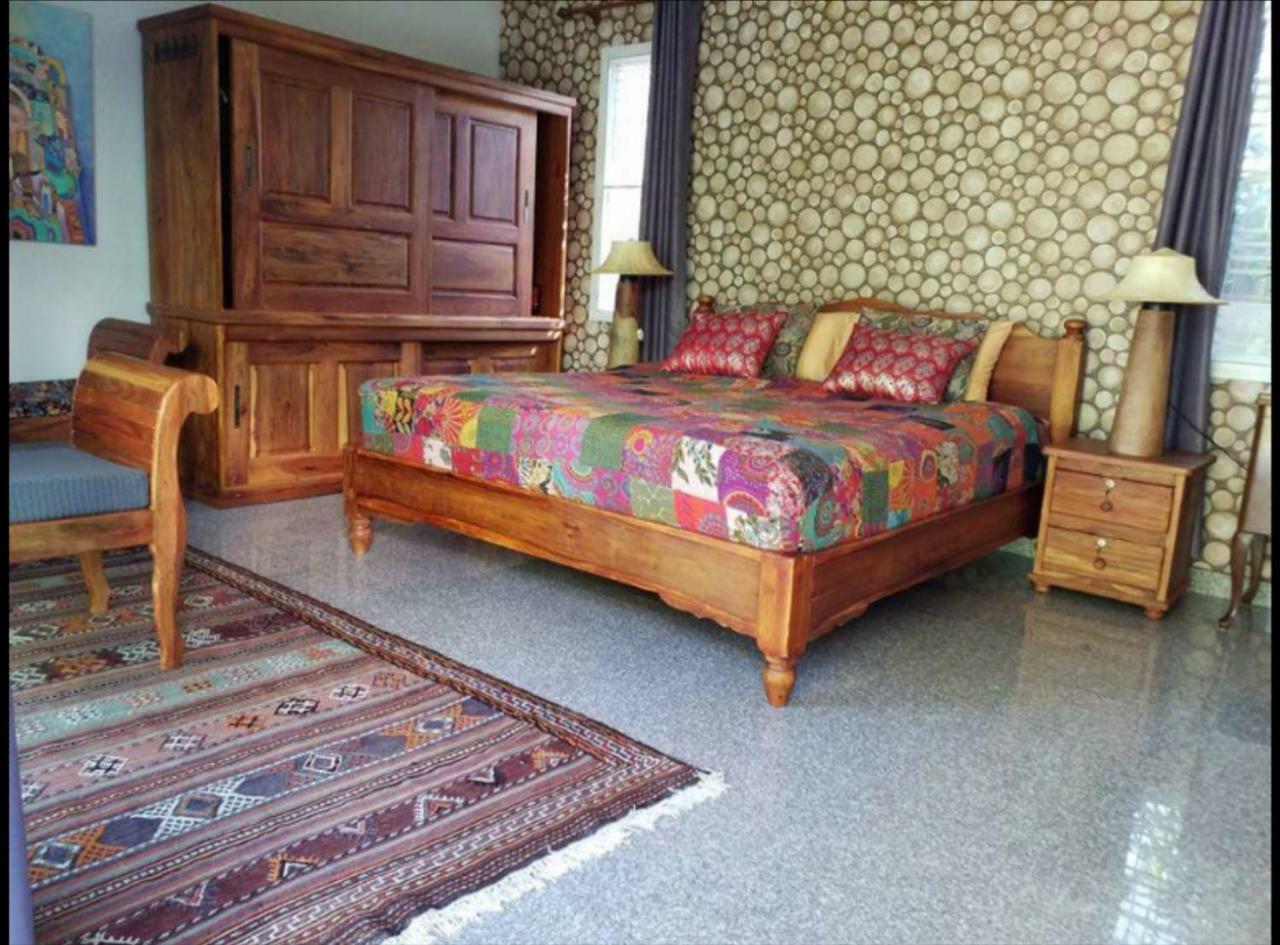 Homestay568 Roi Et Exteriör bild